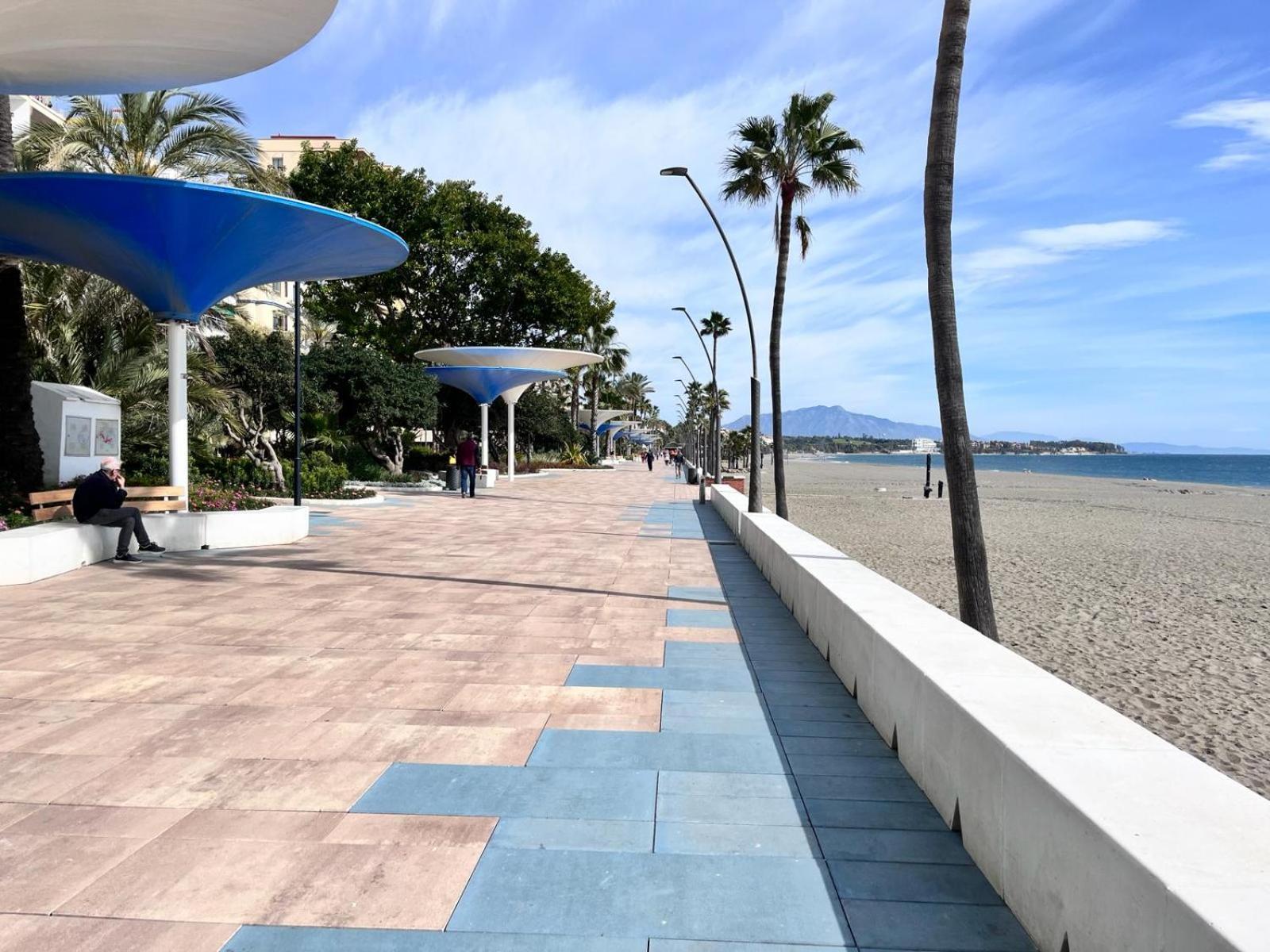 El Faro Vacaciones En Estepona Exterior foto